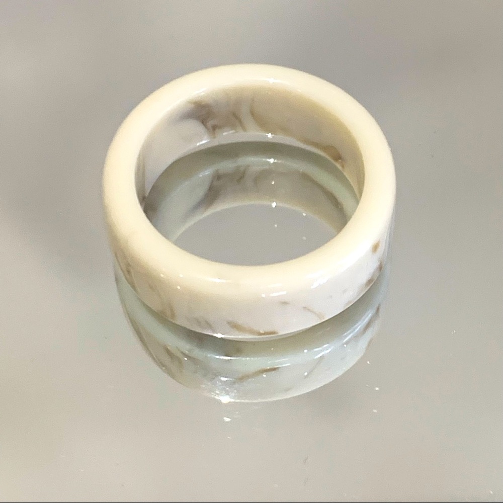 Cream Marble Acrylic Statement Ring Size 6